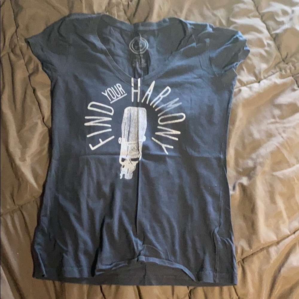 Black graphic tee